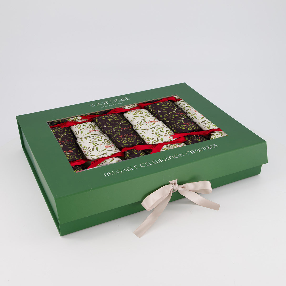 Mistletoe (6 Reusable Crackers)